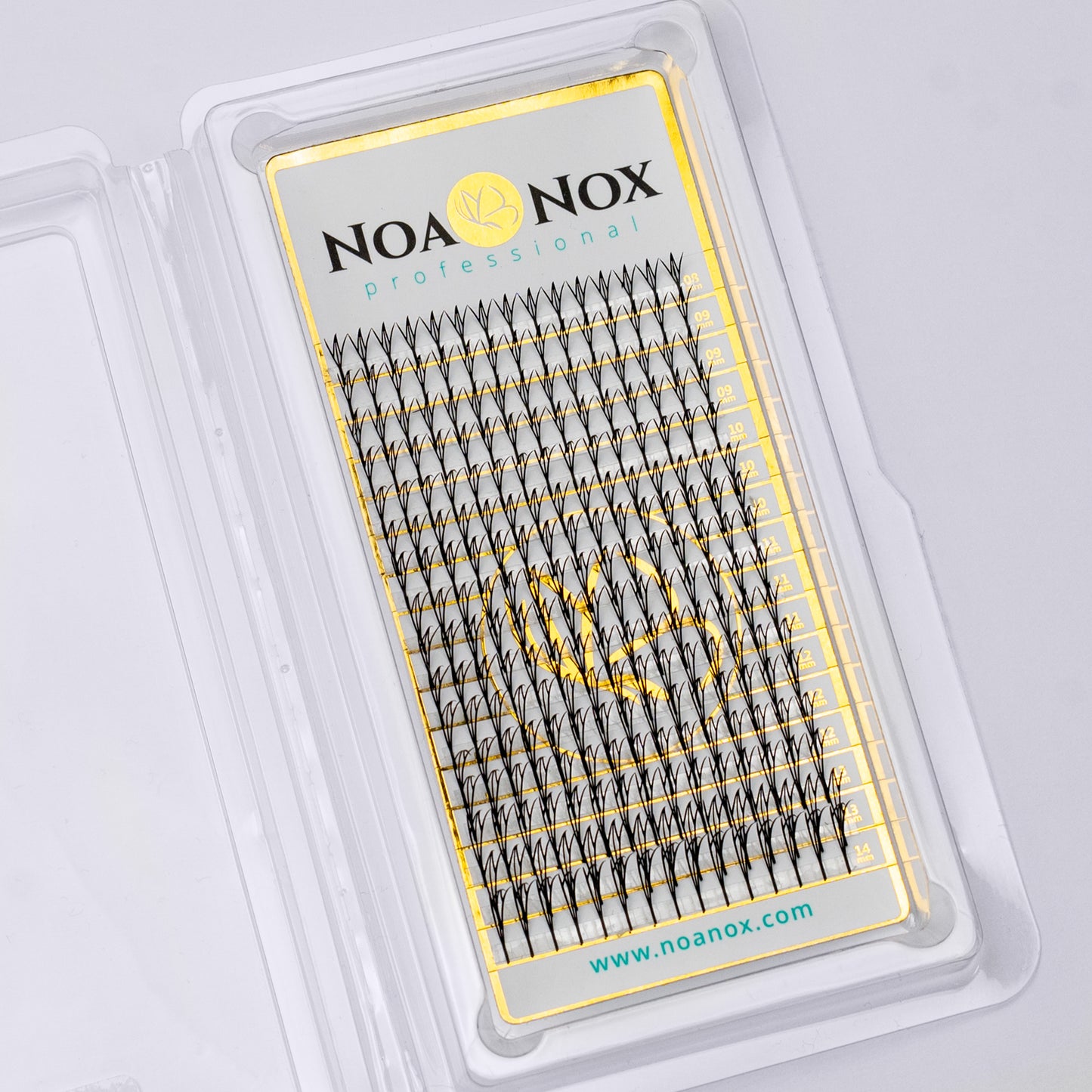 Extensiones de pestañas especiales anime tipo D