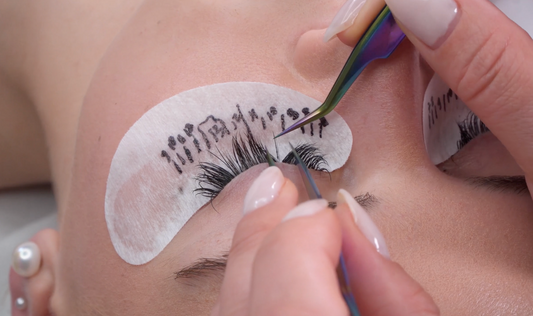 Curso online de extensiones de pestañas pelo a pelo